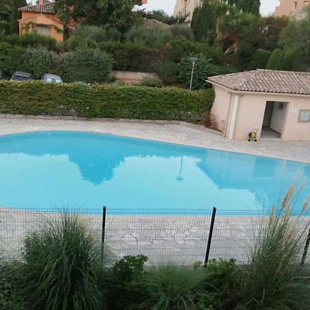Lovely Studio & Garden - Pres Des Plages Кан сюр Мер Екстериор снимка